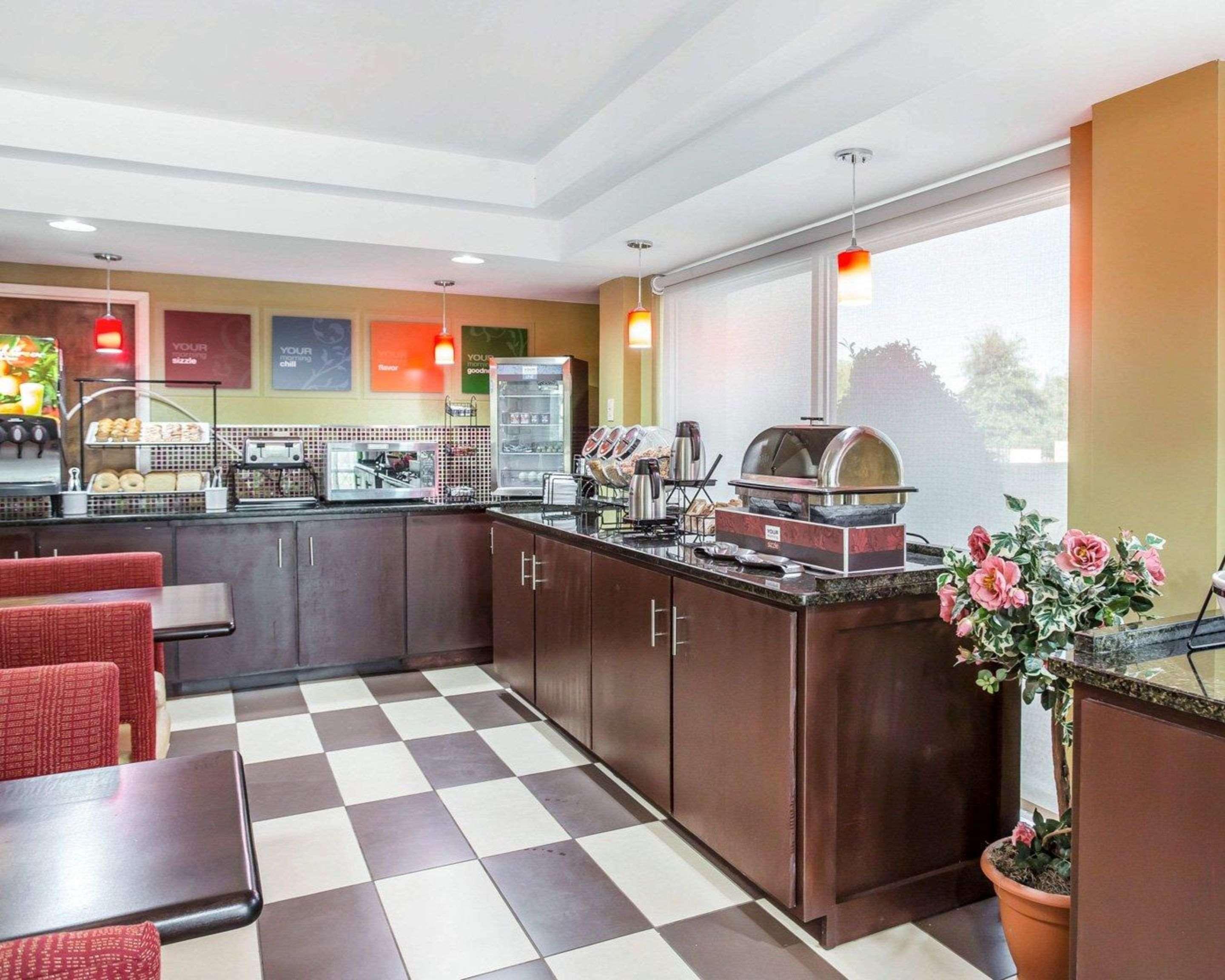 Comfort Inn 3*